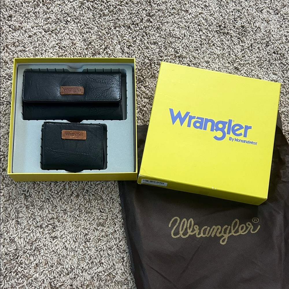 Wrangler Black Leather Wallet and Card Holder Set